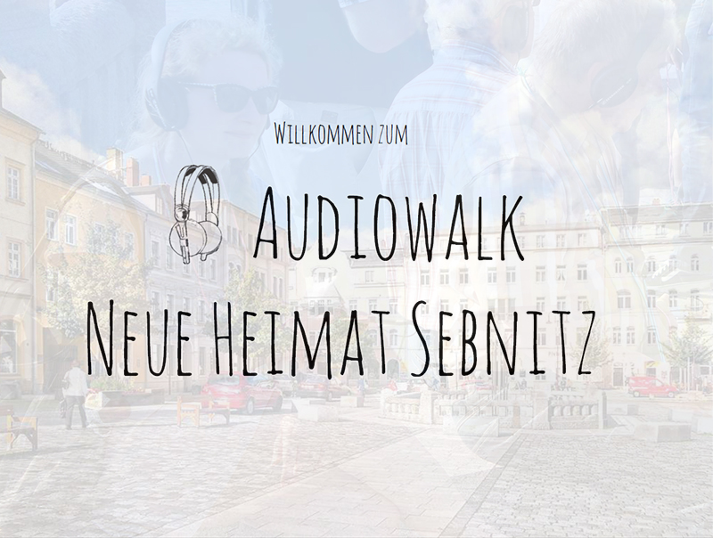 KI generiert: Das Bild zeigt eine Stadtansicht mit dem Text "Willkommen zum Audiowalk Neue Heimat Sebnitz" im Vordergrund. Der Hauptinhalt des Bildes ist die Einladung zu einem Audiowalk in Sebnitz.