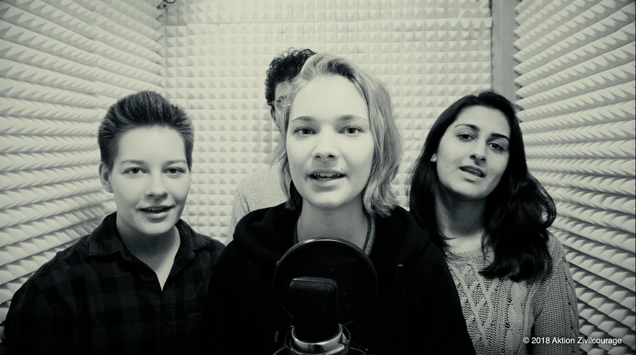 Seyed, Sadaf, Luisa, Ihab, Thex ("hmn:tones") - 8 Milliarden