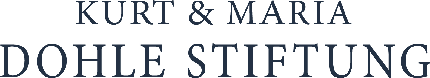 KI generiert: Das Bild zeigt den Text "KURT & MARIA DOHLE STIFTUNG" in einer klaren, serifenlosen Schriftart. Der Hauptinhalt des Bildes ist der Name einer Stiftung, die vermutlich von Kurt und Maria Dohle gegründet wurde.